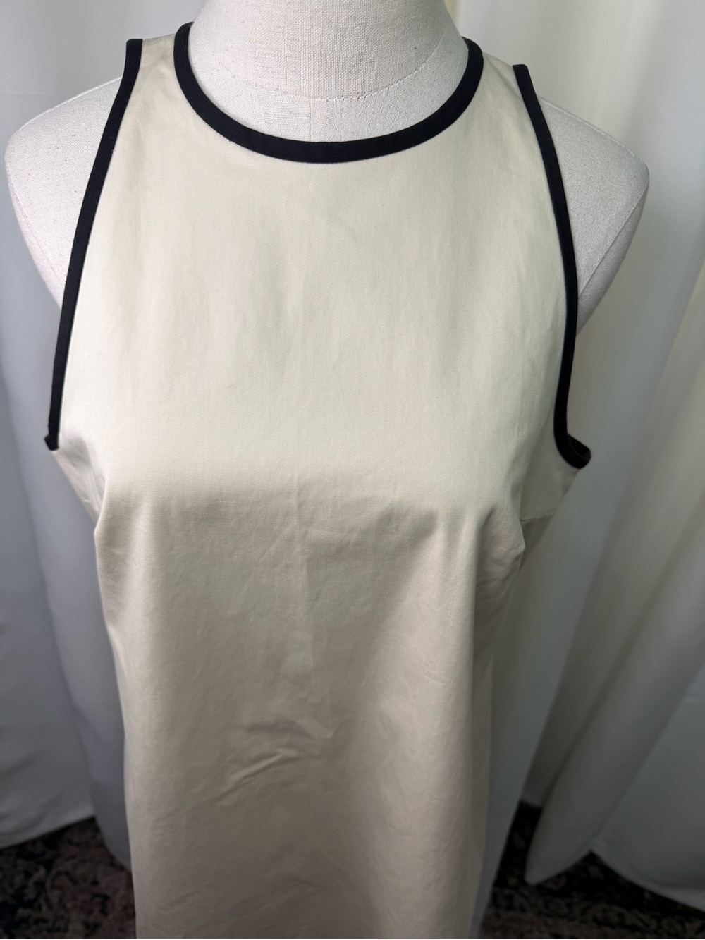 NWT Theory ‘Shift Dress in Organic Cotton’ in “Sand/Black” Size 12 - Picture 7 of 16